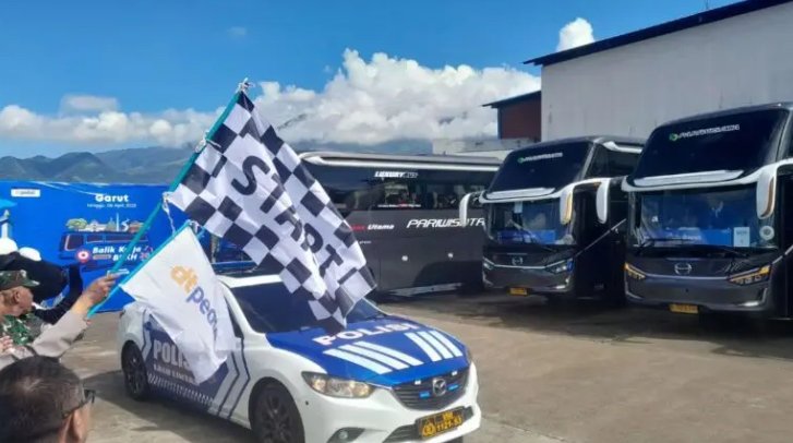 BPKH Adakan Balik Kerja Bareng, Ratusan Warga Garut Antusias
